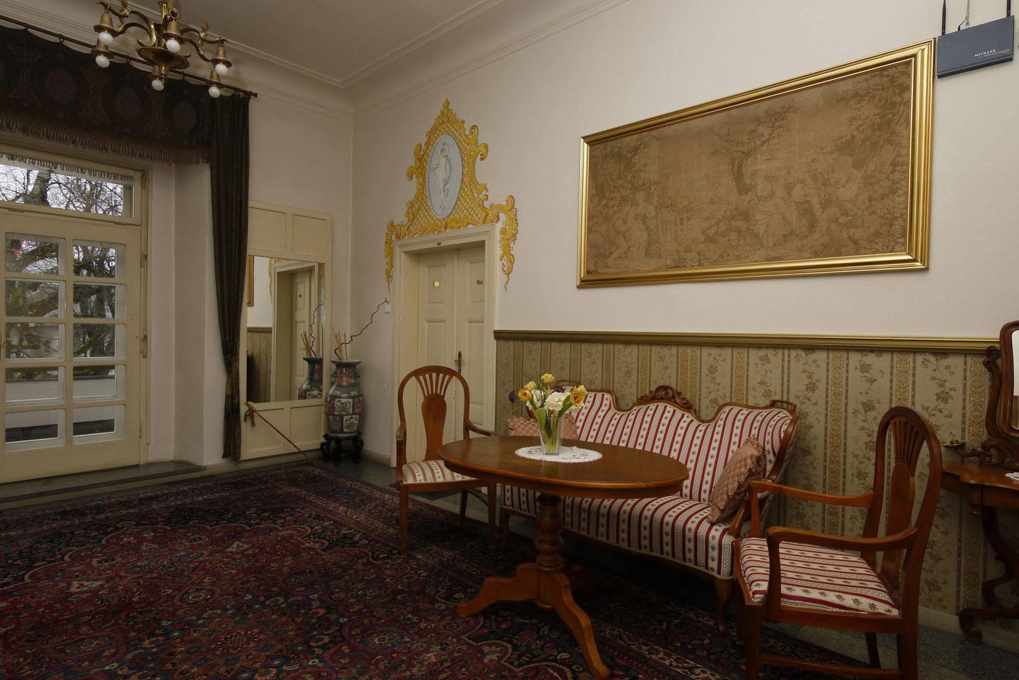 Schlosshotel Zamek Zdíkov Extérieur photo