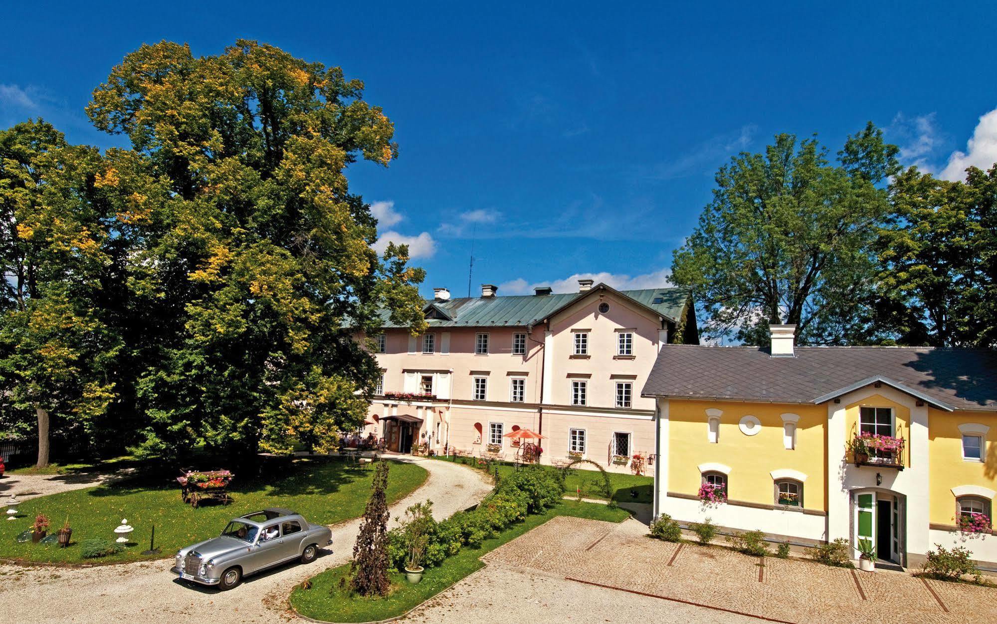 Schlosshotel Zamek Zdíkov Extérieur photo