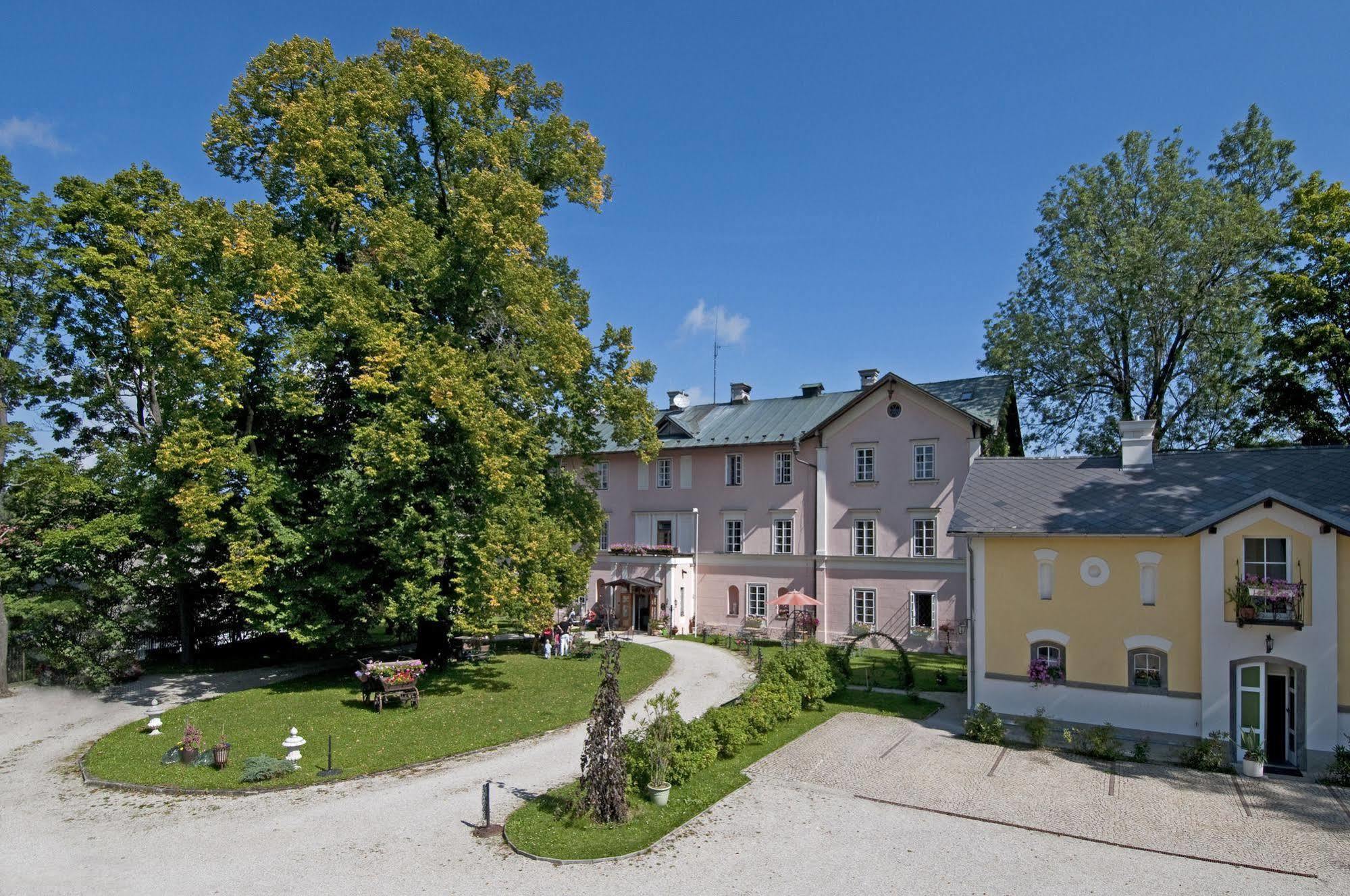 Schlosshotel Zamek Zdíkov Extérieur photo